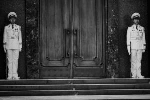 doors  – Co to znamená? Anglicko-Český Slovník